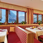 Fremdenpension Alpenruhe 3* Ζόλντεν